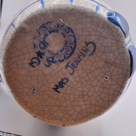 Dedham Pottery Mrs. Jenkins Pitcher, Excellent condition, Vintage 1990s. - Picture 5 of 5